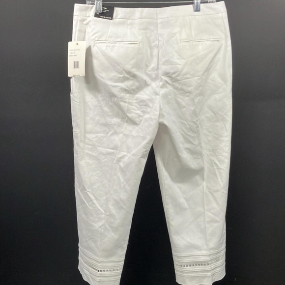 Zac & Rachel Womens White Pockets Straight Leg Cropped Pants Size 10 NWT - Picture 2 of 5